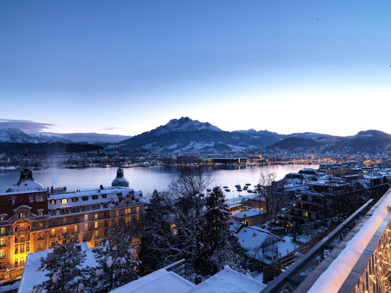 Art Deco Hotel Montana Lucerne Exterior photo